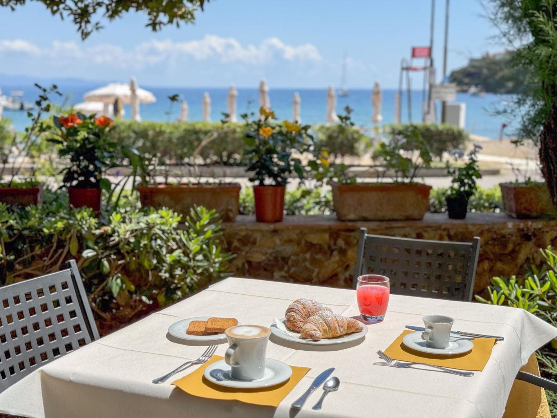 Hotel Villa Rodriguez Capoliveri Kültér fotó