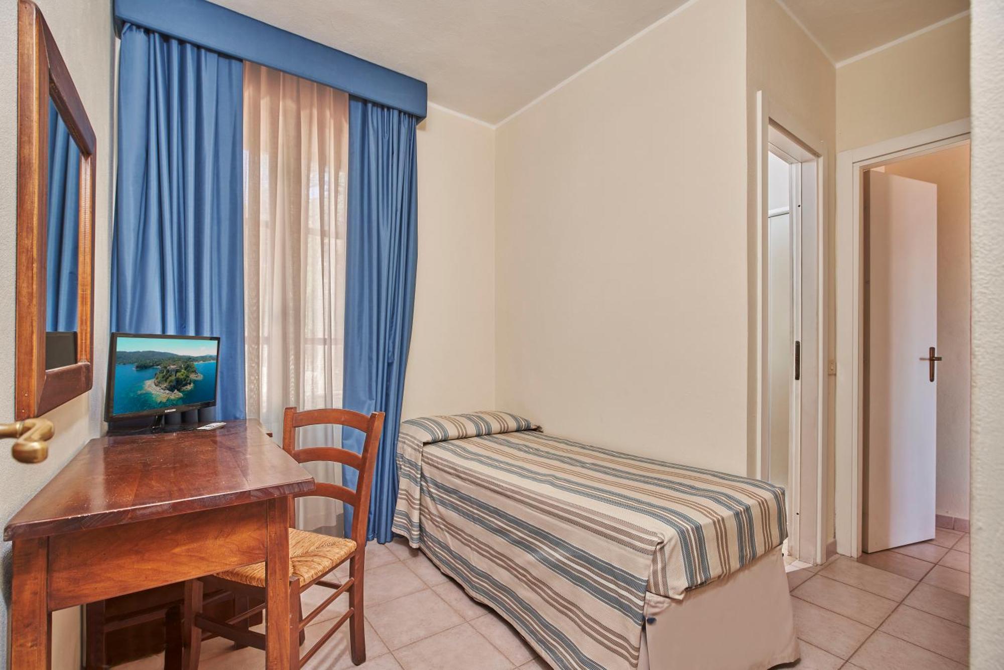 Hotel Villa Rodriguez Capoliveri Kültér fotó