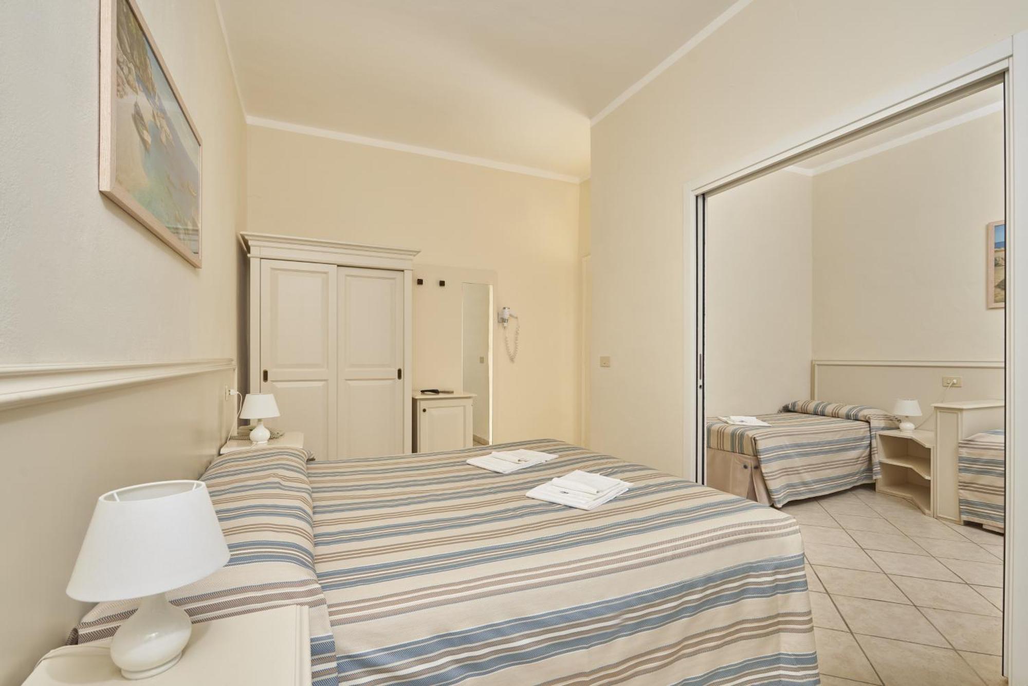 Hotel Villa Rodriguez Capoliveri Kültér fotó