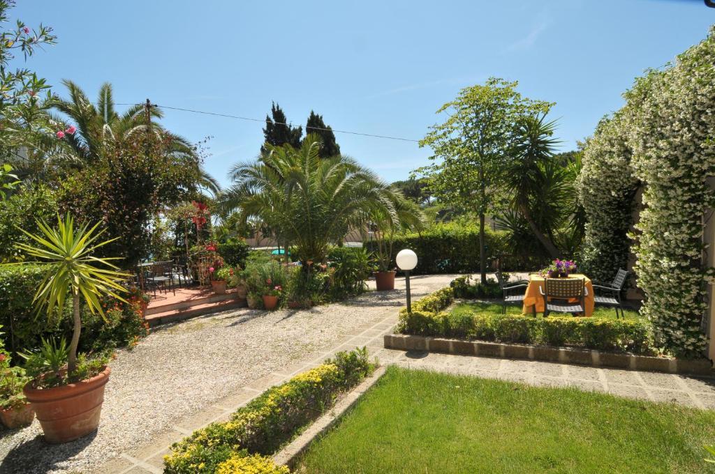 Hotel Villa Rodriguez Capoliveri Kültér fotó